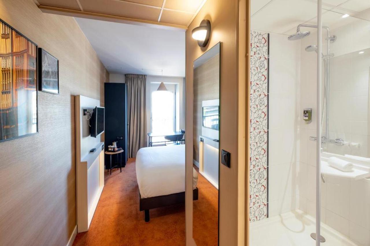 Mercure Rouen Centre Champ De Mars Экстерьер фото