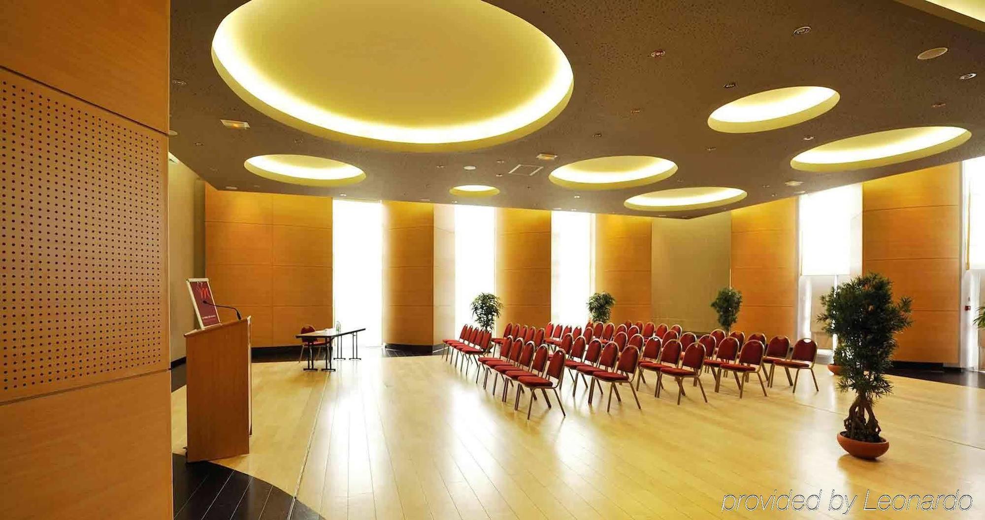 Mercure Rouen Centre Champ De Mars Экстерьер фото