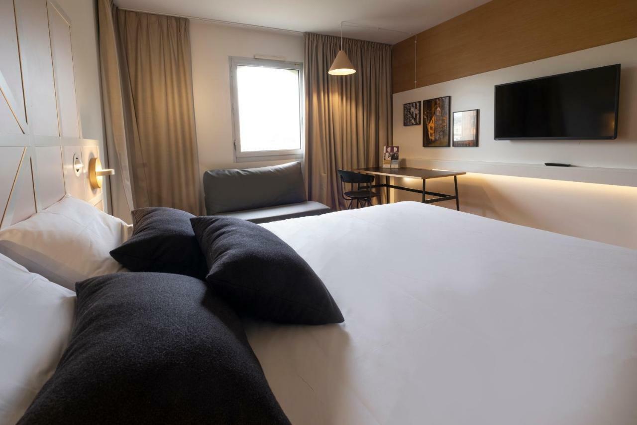 Mercure Rouen Centre Champ De Mars Экстерьер фото