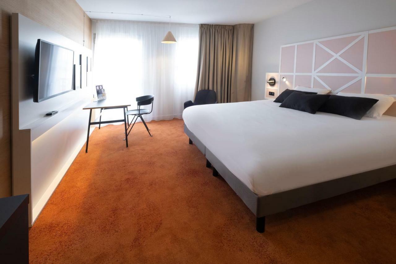 Mercure Rouen Centre Champ De Mars Экстерьер фото