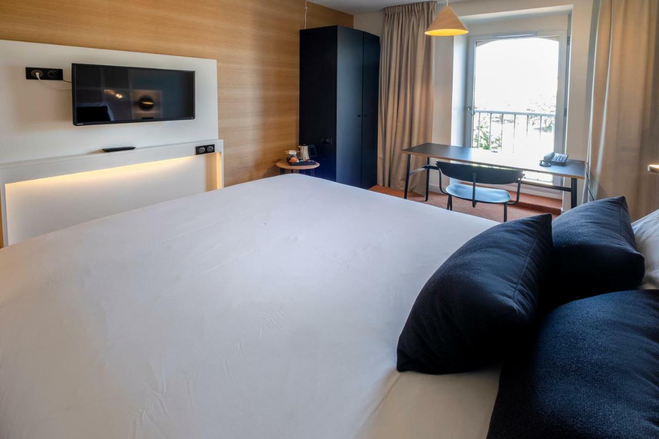 Mercure Rouen Centre Champ De Mars Экстерьер фото