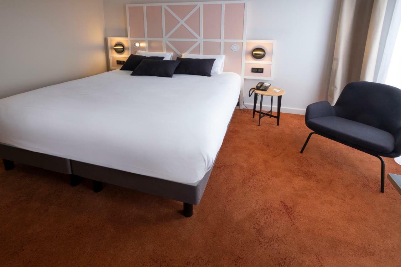 Mercure Rouen Centre Champ De Mars Экстерьер фото