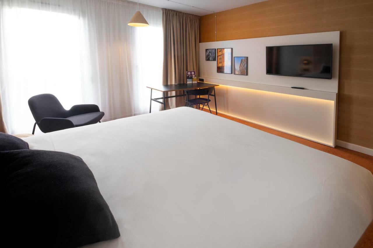 Mercure Rouen Centre Champ De Mars Экстерьер фото