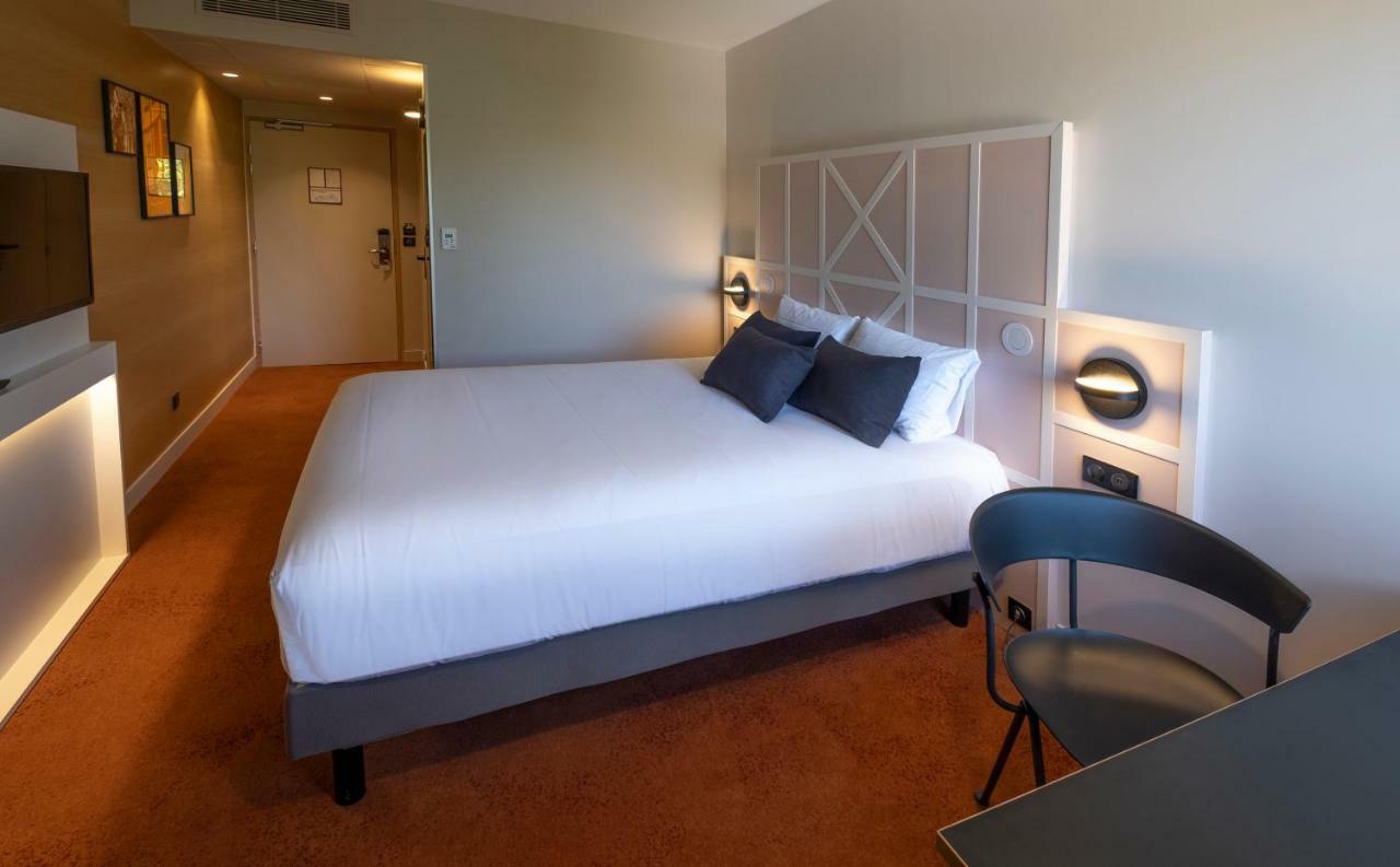 Mercure Rouen Centre Champ De Mars Экстерьер фото
