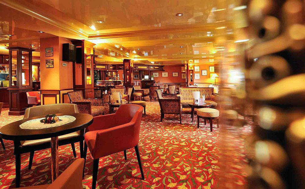 Mercure Rouen Centre Champ De Mars Экстерьер фото